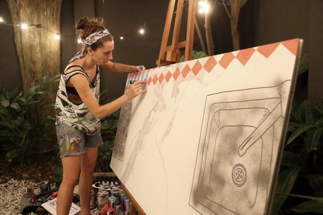 Johnson en Av. del Libertador – Vanguardia en Amoblamientos