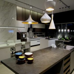 11 (Large) 11 (Large)