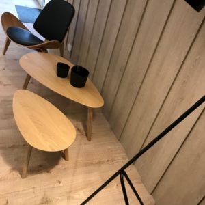 16 b (Large) (Medium) 16 b (Large) (Medium)